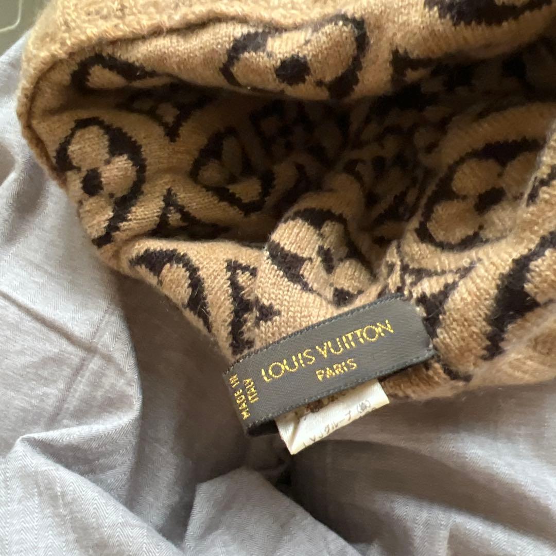 ルイヴィトンのニットキャップ　　2