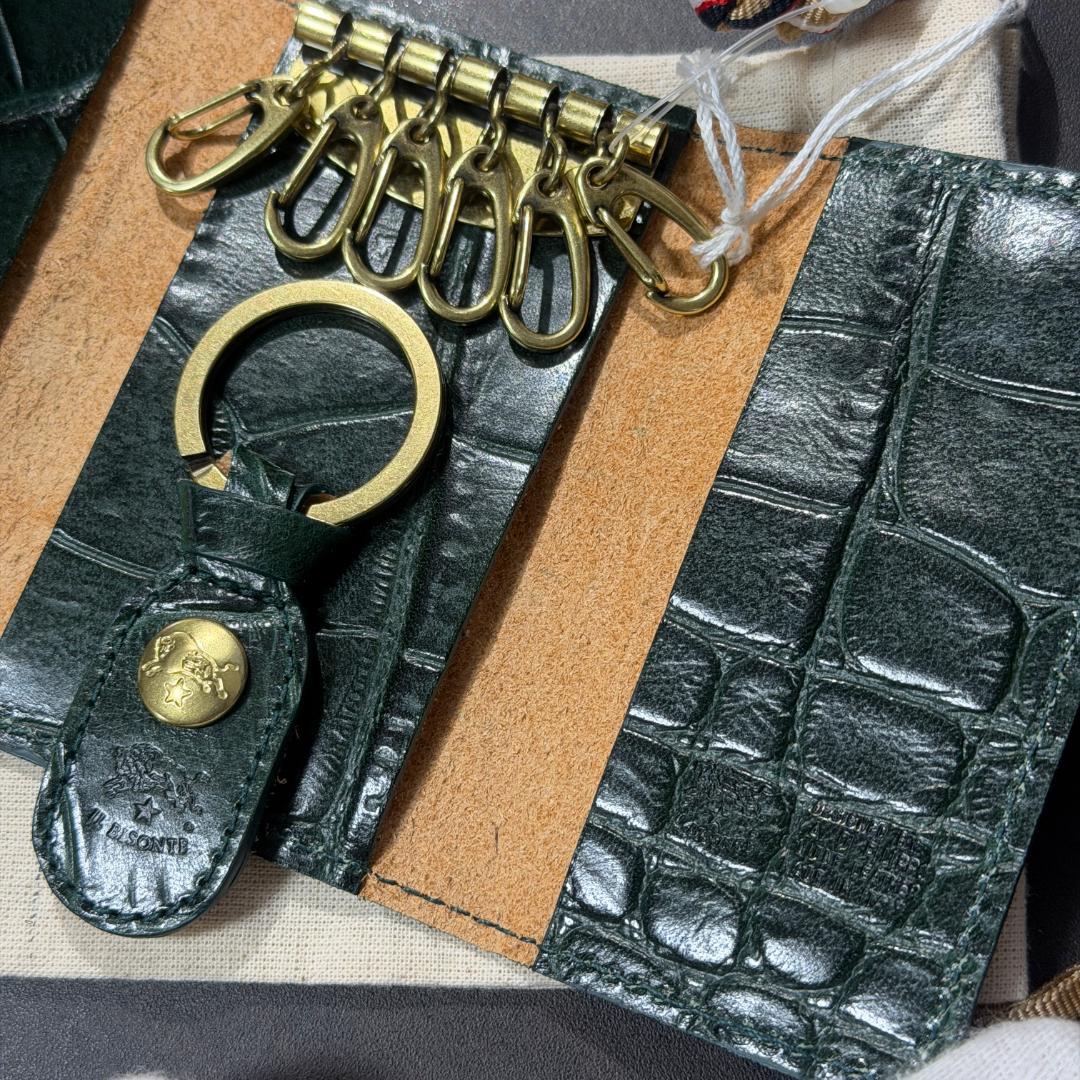 【新品未使用】イルビゾンテ キーケース グリーン クロコ柄