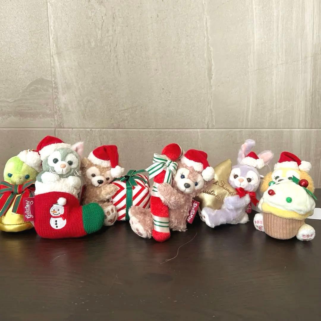 【新品未使用】ディズニーシー　ダッフィフレンズクリスマスぬいば　ぬいぐるみバッジ