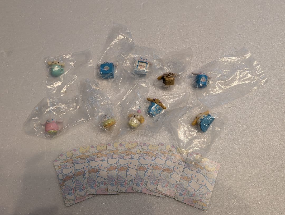 シナモロール　ストラップ　カード