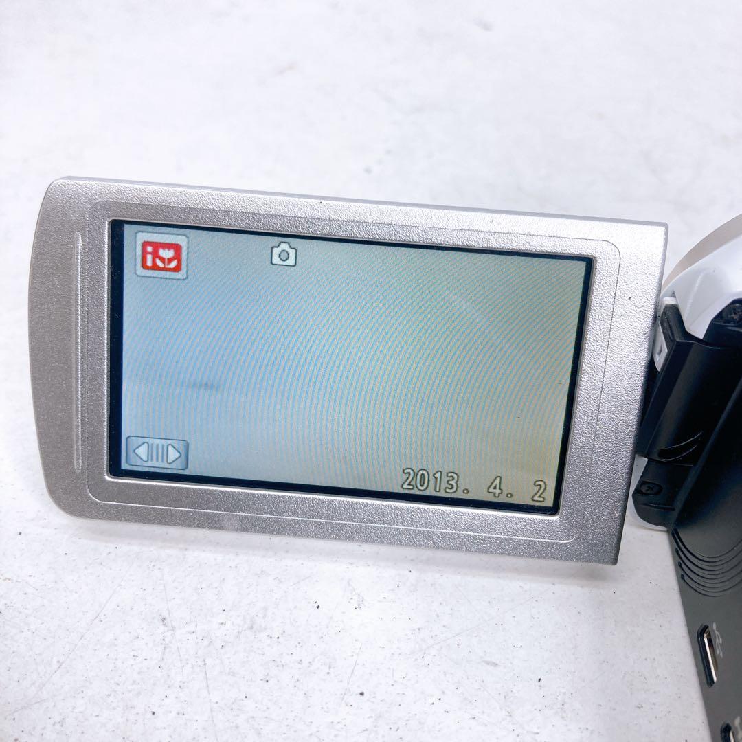 Panasonic HC-V520M ビデオカメラ 本体　02049