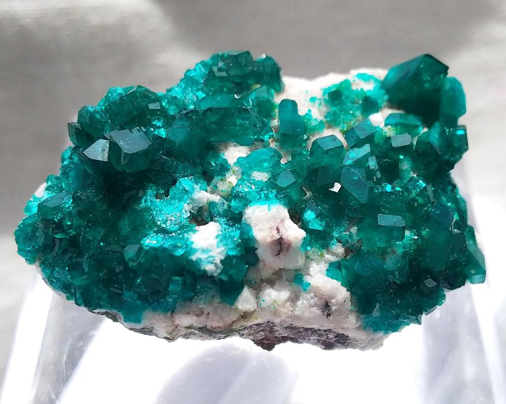 405 ダイオプテーズ ドロマイト 翠銅鉱 ツメブ鉱山産