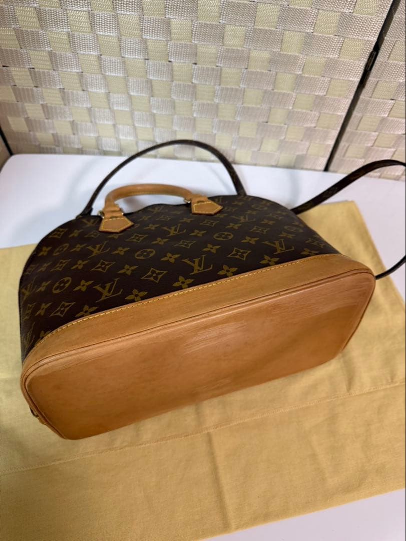 LOUIS VUITTON モノグラムハンドバッグ