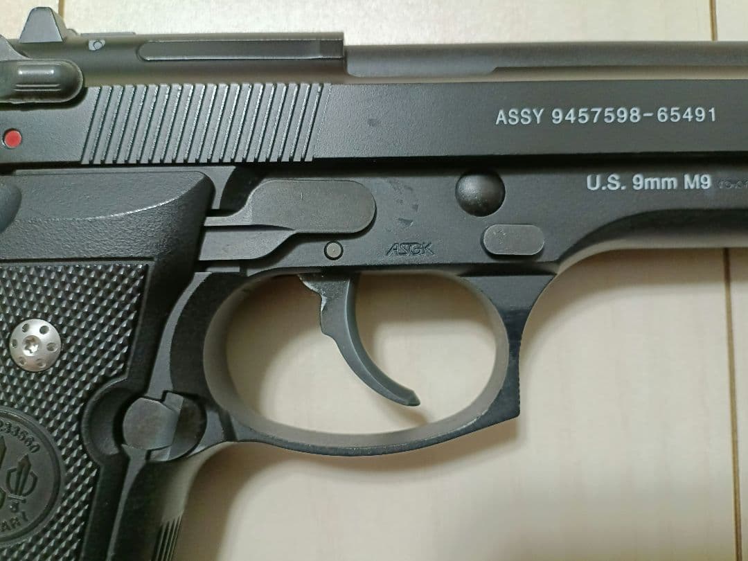 【中古品】東京マルイ ガスガン「U.S. M9ピストル」（星型スクリュー）」