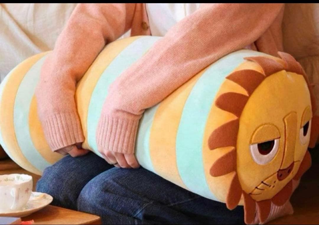 ジブリ　耳をすませば 夕子の部屋の抱きまくら