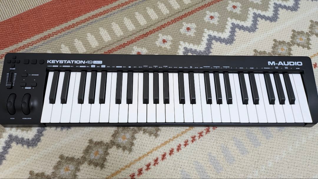 M-AUDIO KEYSTATION 49 MK3 MIDIコントローラー