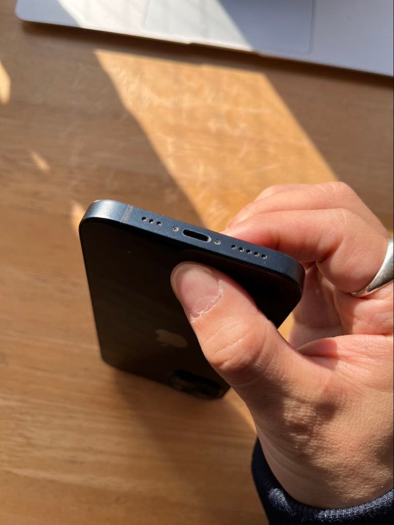 Apple iPhone 13 本体　128GB 箱付き　SIMフリー