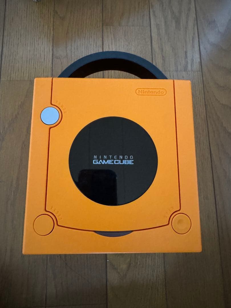 ジャンク ゲームキューブ オレンジ 外箱有 ケーブル二点付