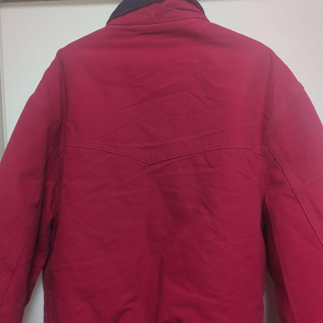 Carhartt レッドジャケット