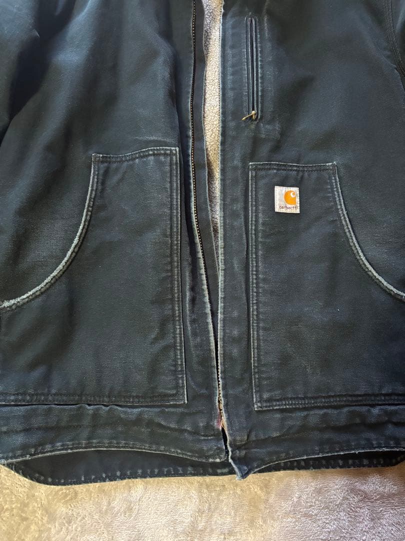 Carhartt ブラック ジップアップジャケット