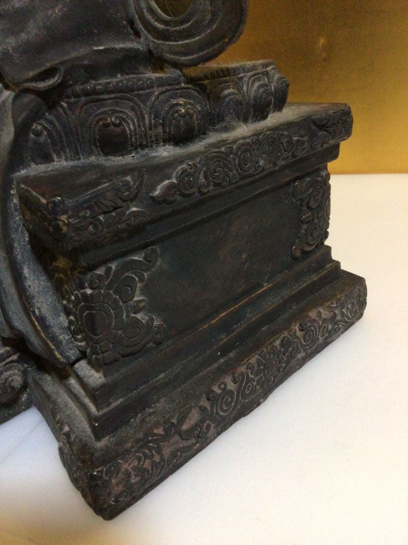 仏像 高さ約45センチ