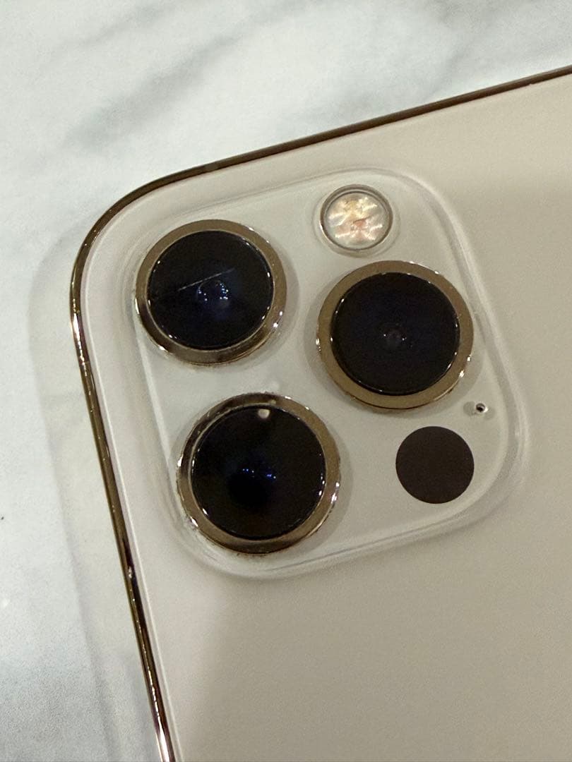 期間限定【緊急値下げ！！】iPhone 12 Pro 256GB ゴールド 本体