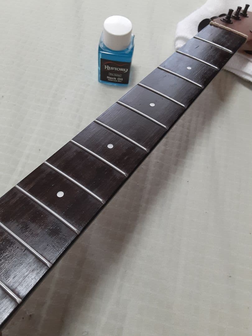 アコースティックギター ギターケース チューナー カポタスト ピック付き アコギ