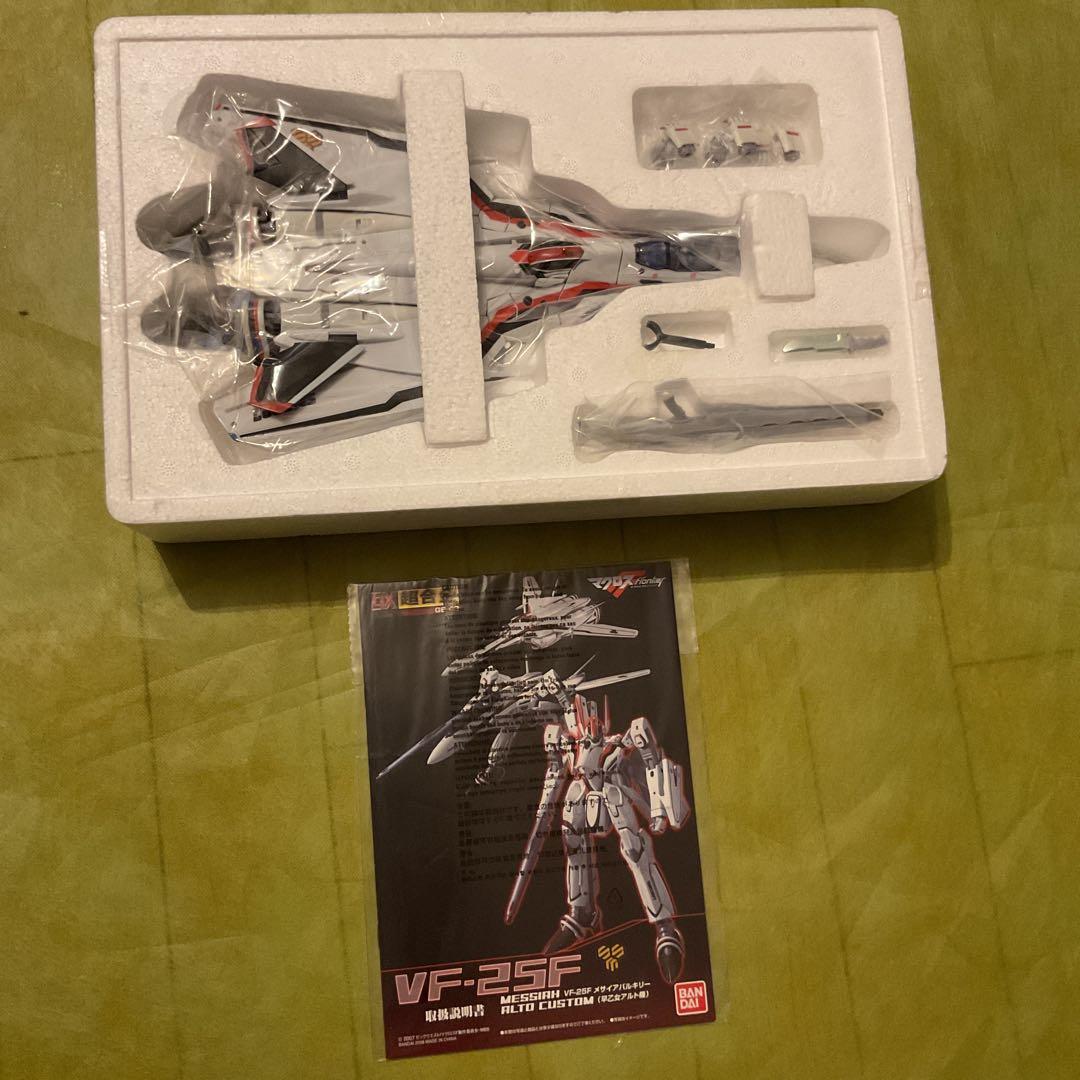 DX超合金VF-25F メサイア バルキリ&専用パーツ