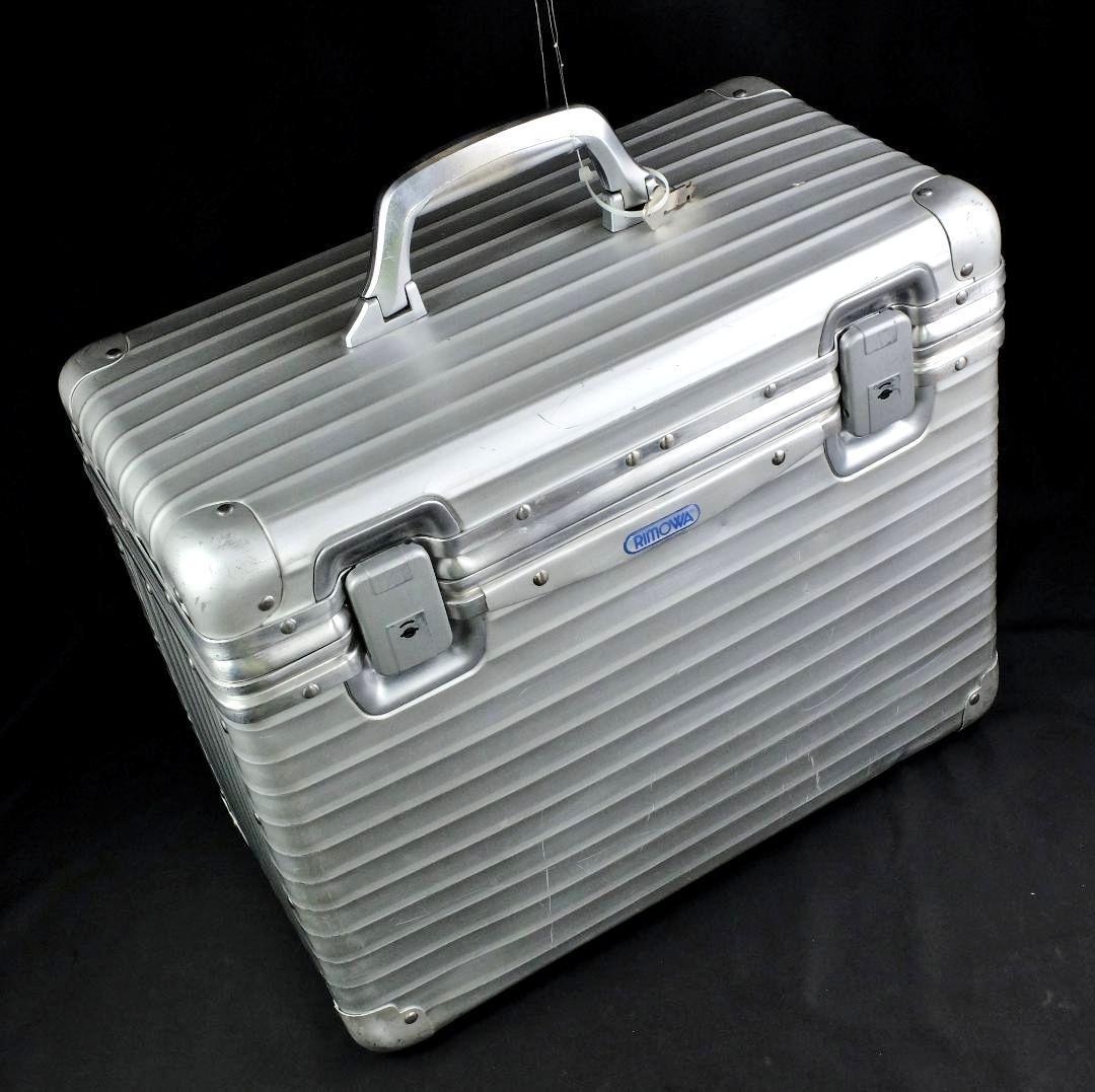 リモワ TOPAS『パイロットケース』アルミニウム（XL）38L（1420）