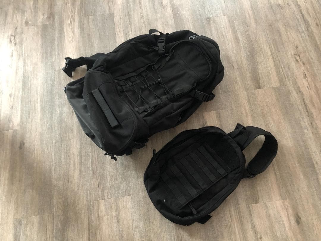 コンドルアウトドア　トレッカー3--1トラベルバックパック