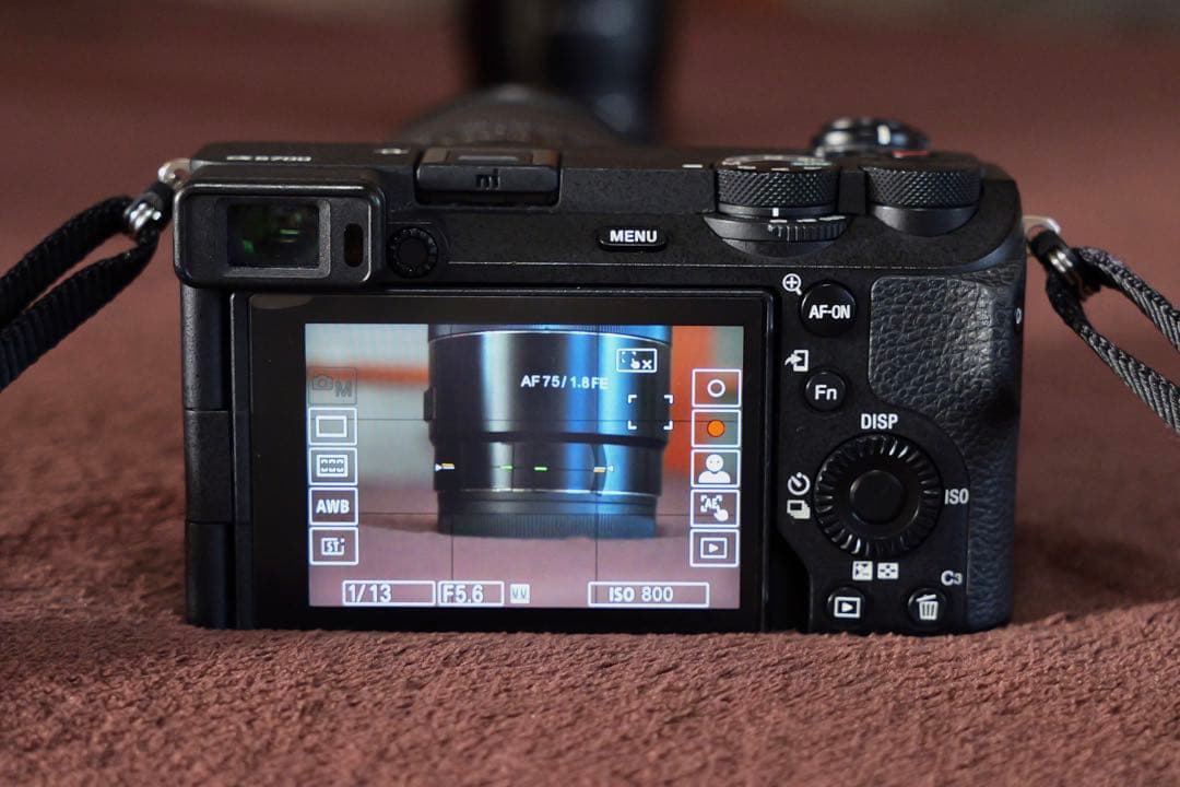 Sonyα6700 ミラーレス一眼カメラ レンズ2種類付き