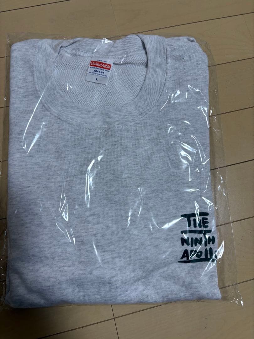 THE NINTH APOLLO グレー スウェット