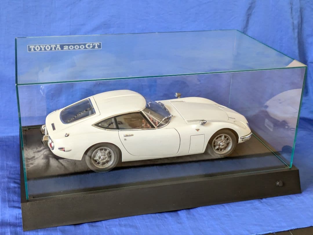【美品】デアゴスティーニ 1/10 週刊トヨタ 2000GT ホワイト 完成品