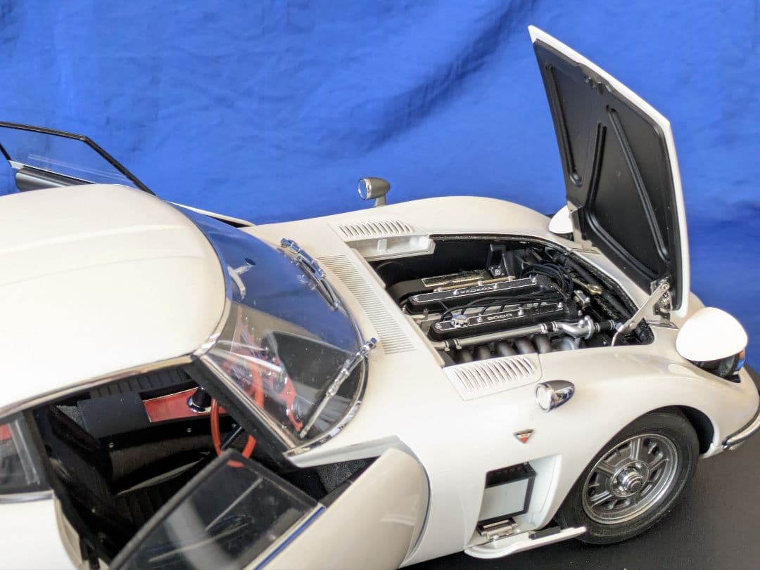 【美品】デアゴスティーニ 1/10 週刊トヨタ 2000GT ホワイト 完成品