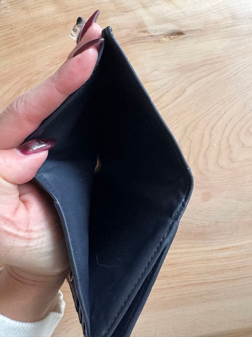 BOTTEGA VENETA ネイビー　イントレチャート　二つ折り財布