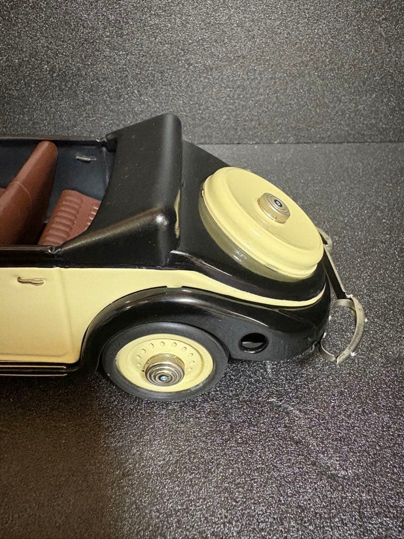 ミニカー Schuco 1/18 BMW 327 Cabriolet