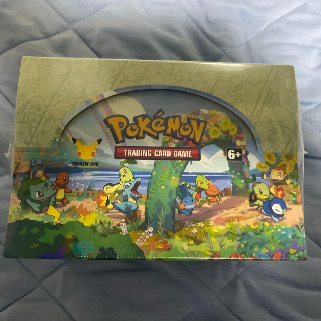 海外 ポケモンカード25th mini tins