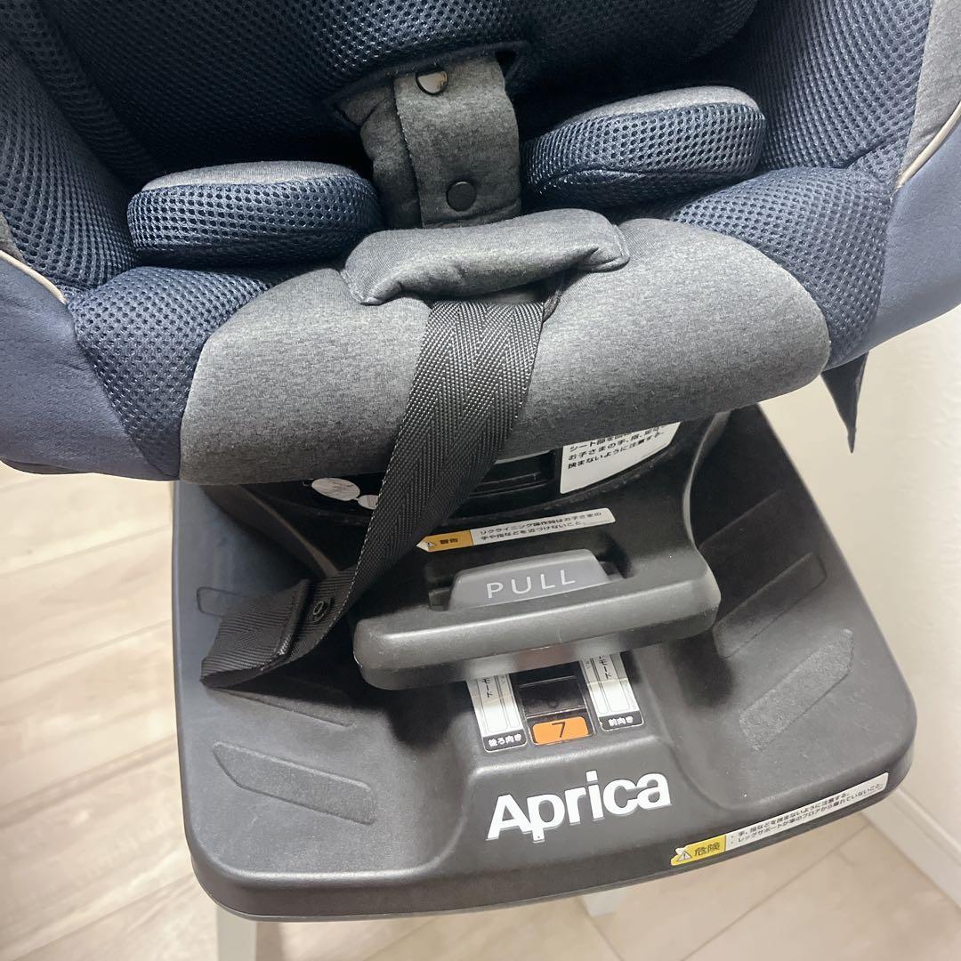 最上位✨訳アリ アップリカクルリラプラス360°セーフティ 紺 チャイルドシート