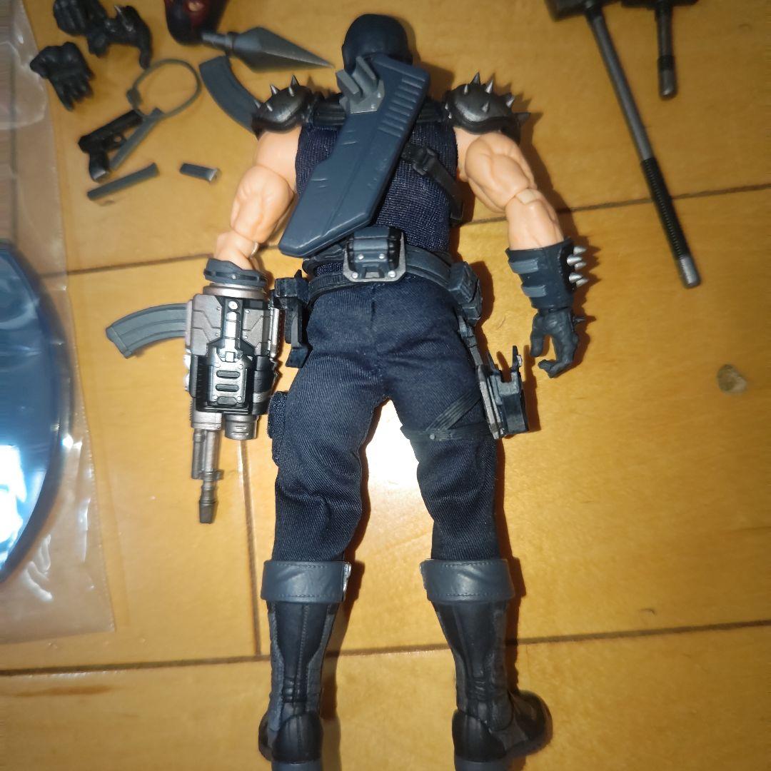 mezcoone:12collective KGビースト