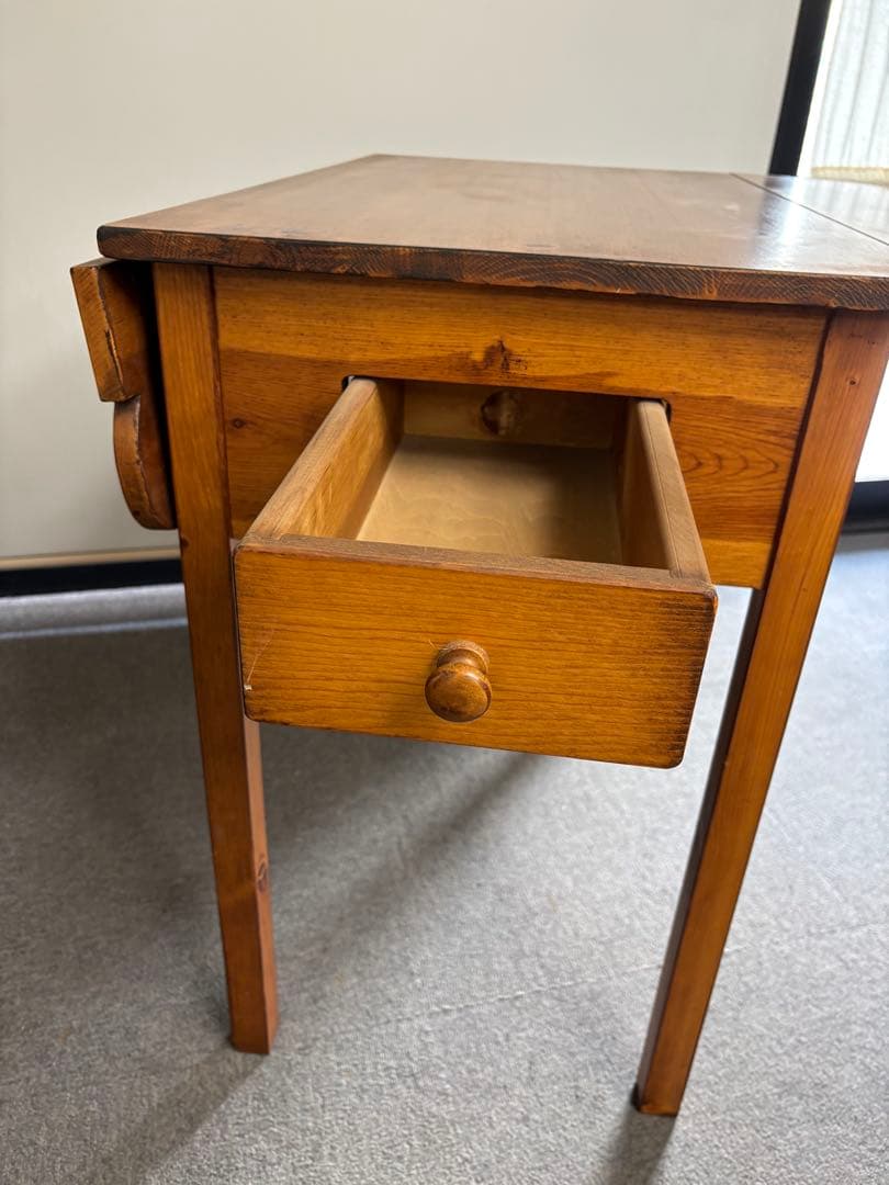 ピノ　アンファン　バタフライテーブル