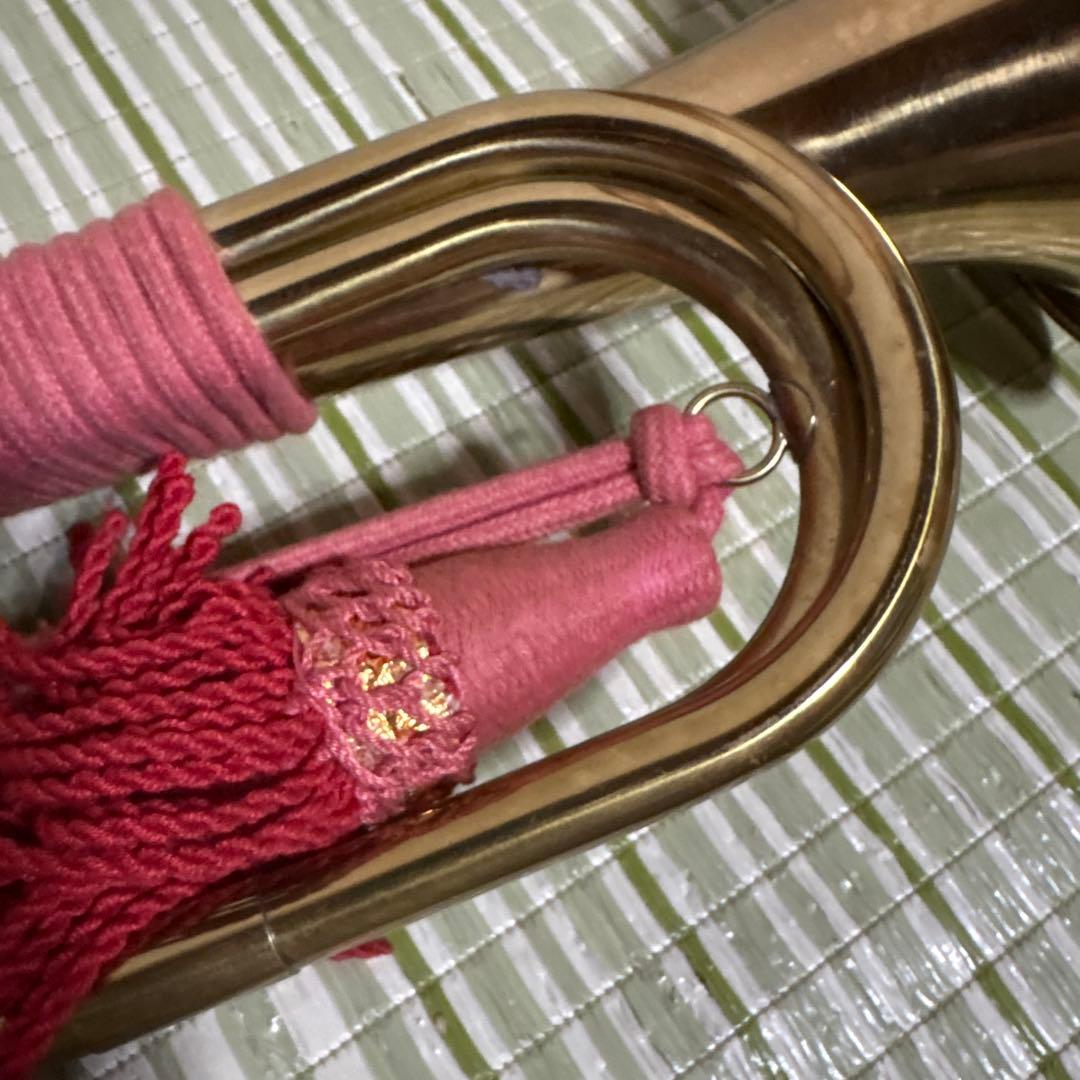 ビューグル　軍隊ラッパ　信号ラッパ　管楽器　ミリタリー　レトロ　アンティーク