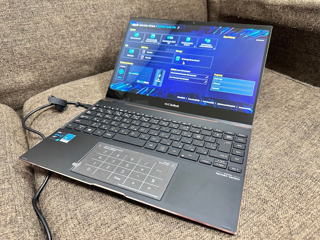 ASUS ZenBook x360タッチパネル　4K i7 11世代　ジャンク
