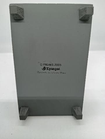 フリークス ランディアン王子 タバコを吸う芋虫男 ポリストーン スタチュー未開封