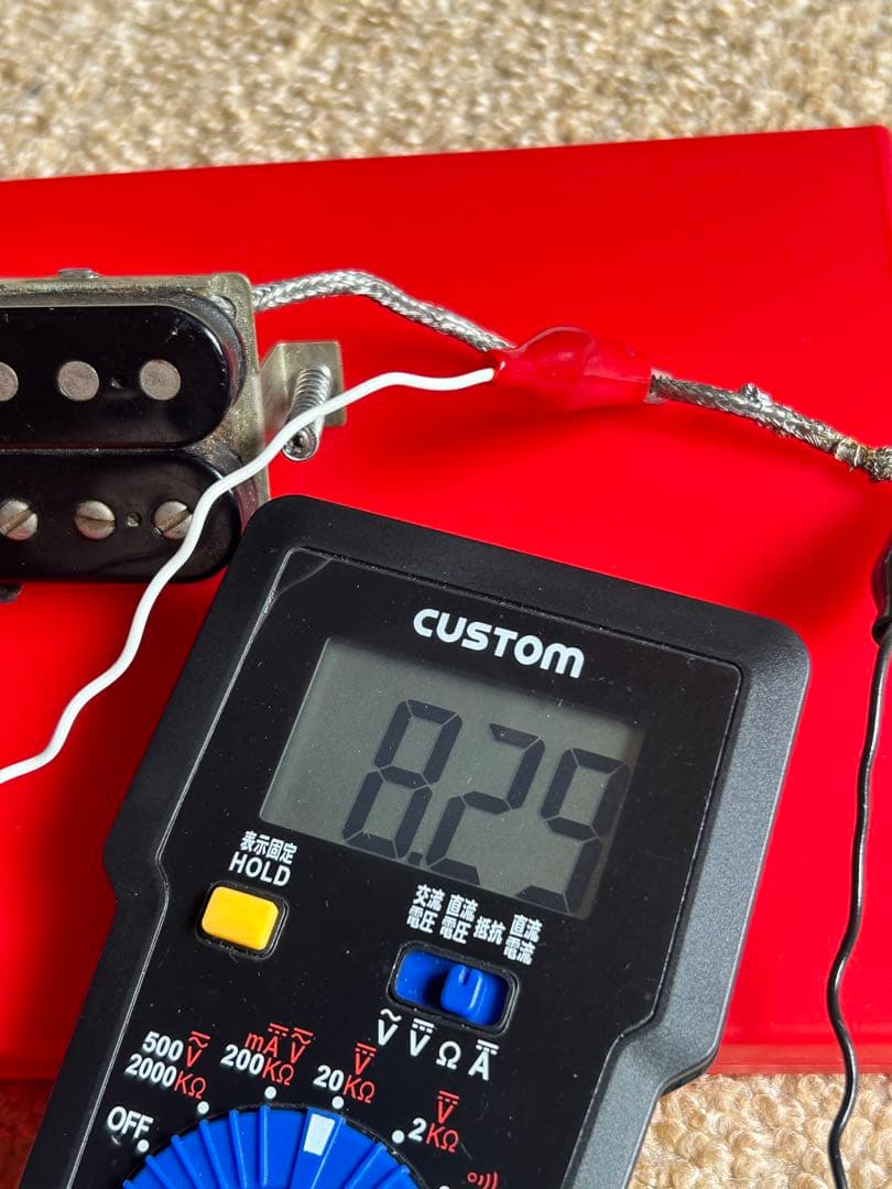 y*m様 ブラック＆ゴールド　超クールなテレキャスター　VH-1搭載　ハードケー