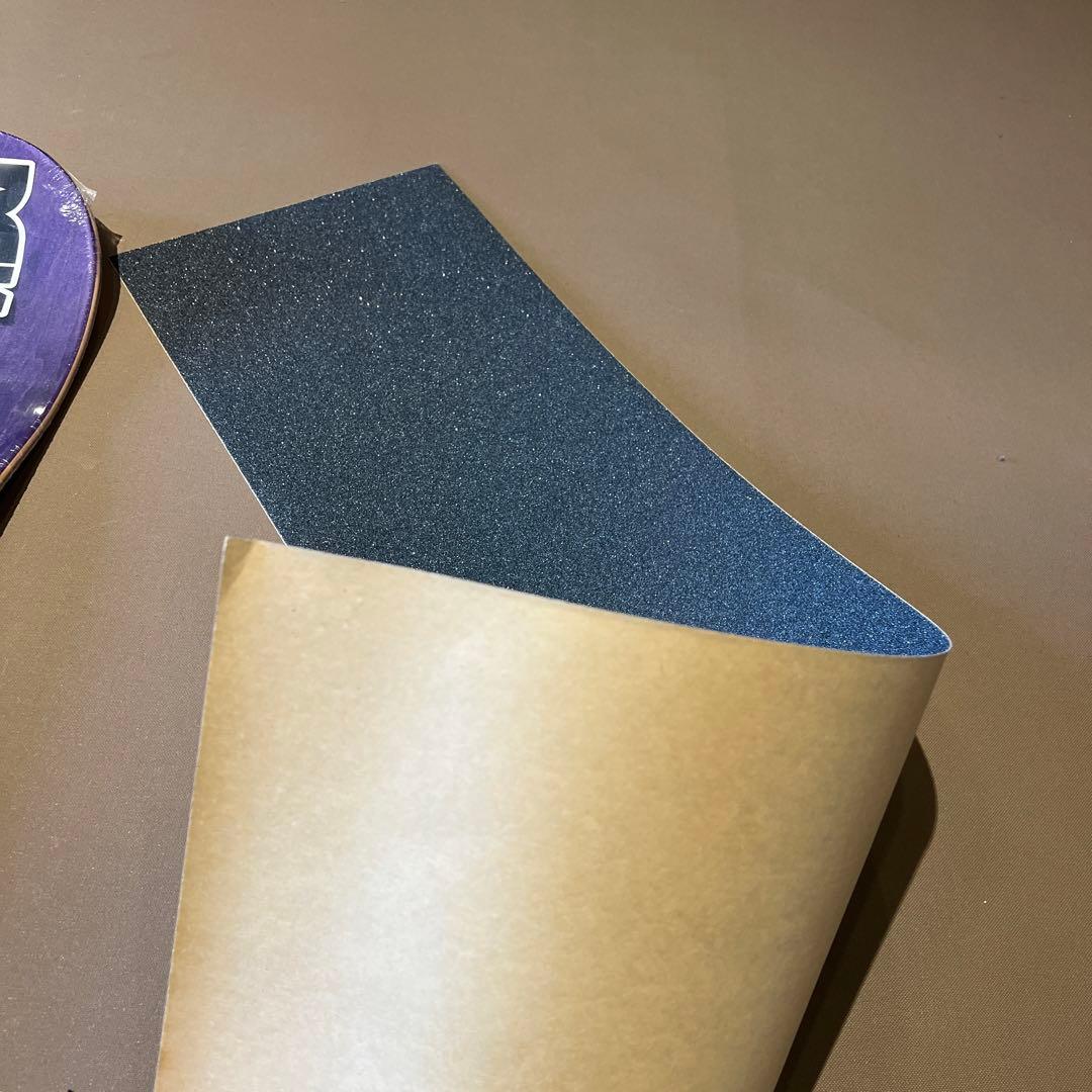 DGK HAROLD HUNTER 8.25インチ　デッキテープ付き