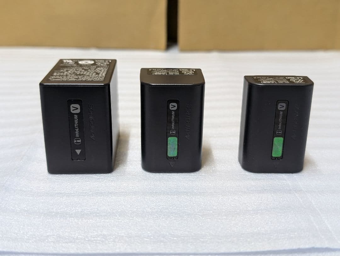 SONY ハンディカム(HDR-CX485) 及び専用アクセサリー(美品)