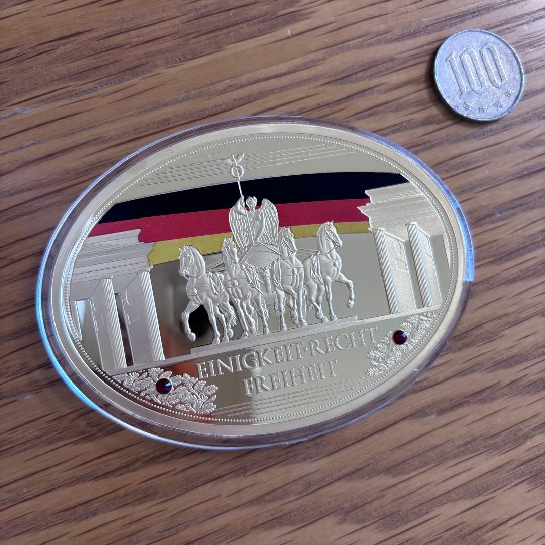 【ドイツ 楕円大型 100g】ブランデンブルク門 スワロフスキー装飾付