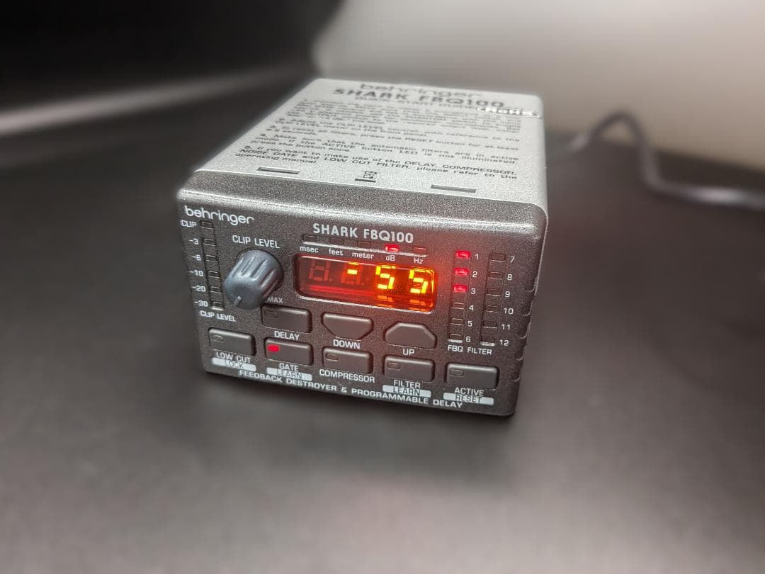 behringer SHARK FBQ100 フィードバックデストロイヤー