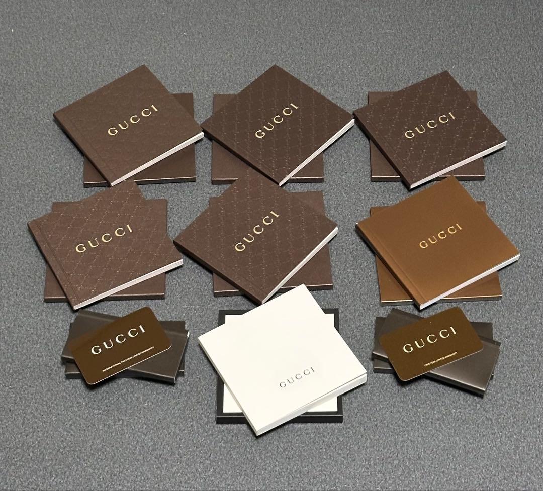 ピンクの猫ページ　GUCCI 時計　説明書　冊子　9冊