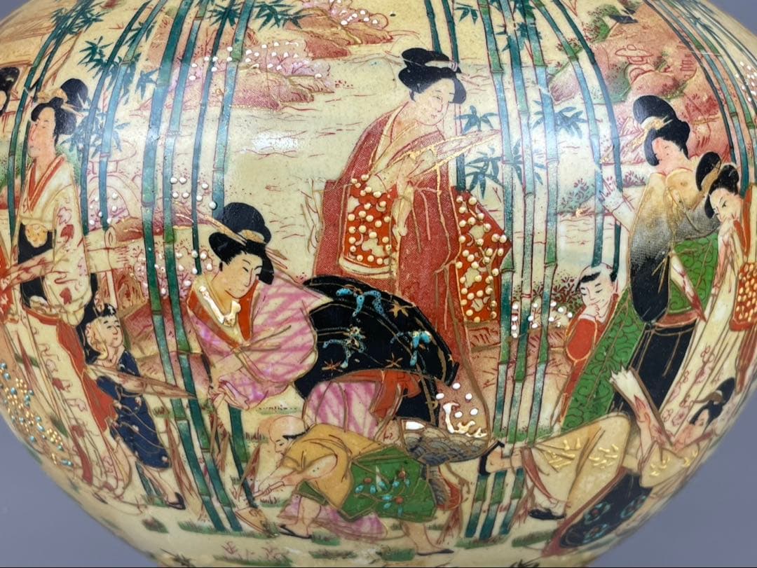 薩摩焼 沈香壺 飾壺 金彩 美人画 置物 高さ約45cm花瓶 インテリア 飾り物