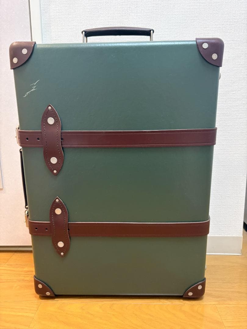 グローブトロッター　スーツケース　55cm×40cm×18cm