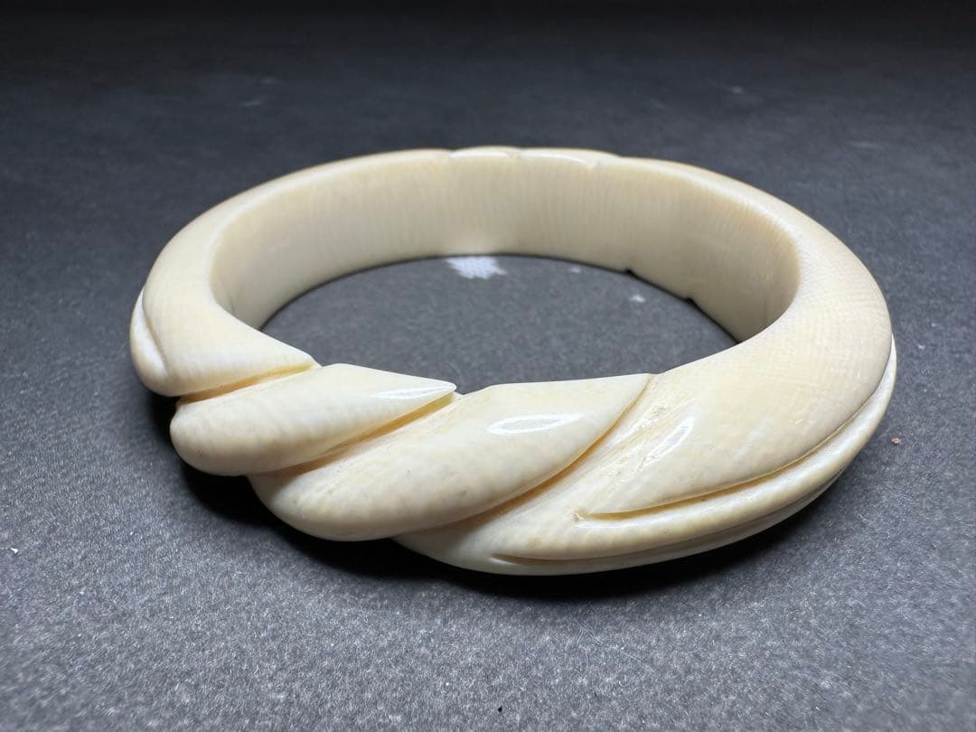 極上　バングル　天然素材 　和装小物　骨董　美術品　アンティーク