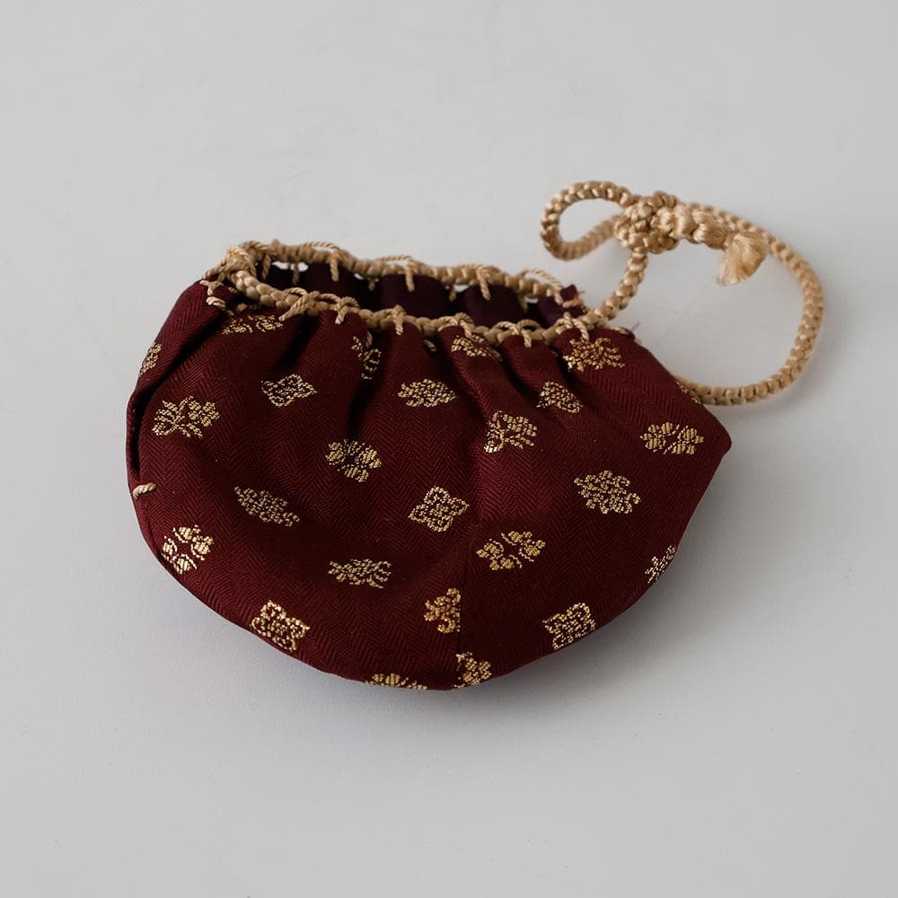 時代 朝鮮美術 李朝 茶入 李朝白磁 時代箱 茶道具 小壷 古玩仕覆黄布 げ蓋