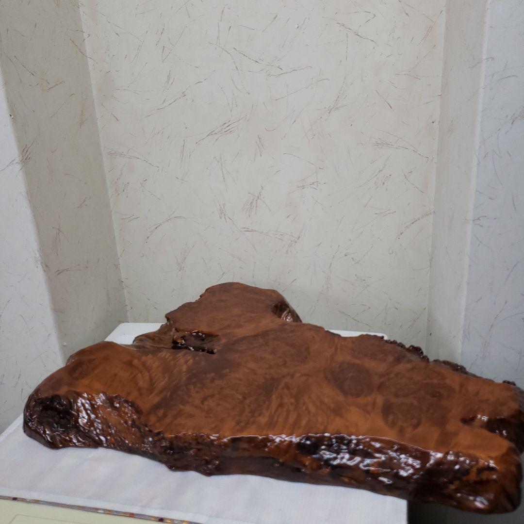 蔵出し特価　玉杢花台　花梨こぶ木製テーブル 自然な形状 光沢仕上げ