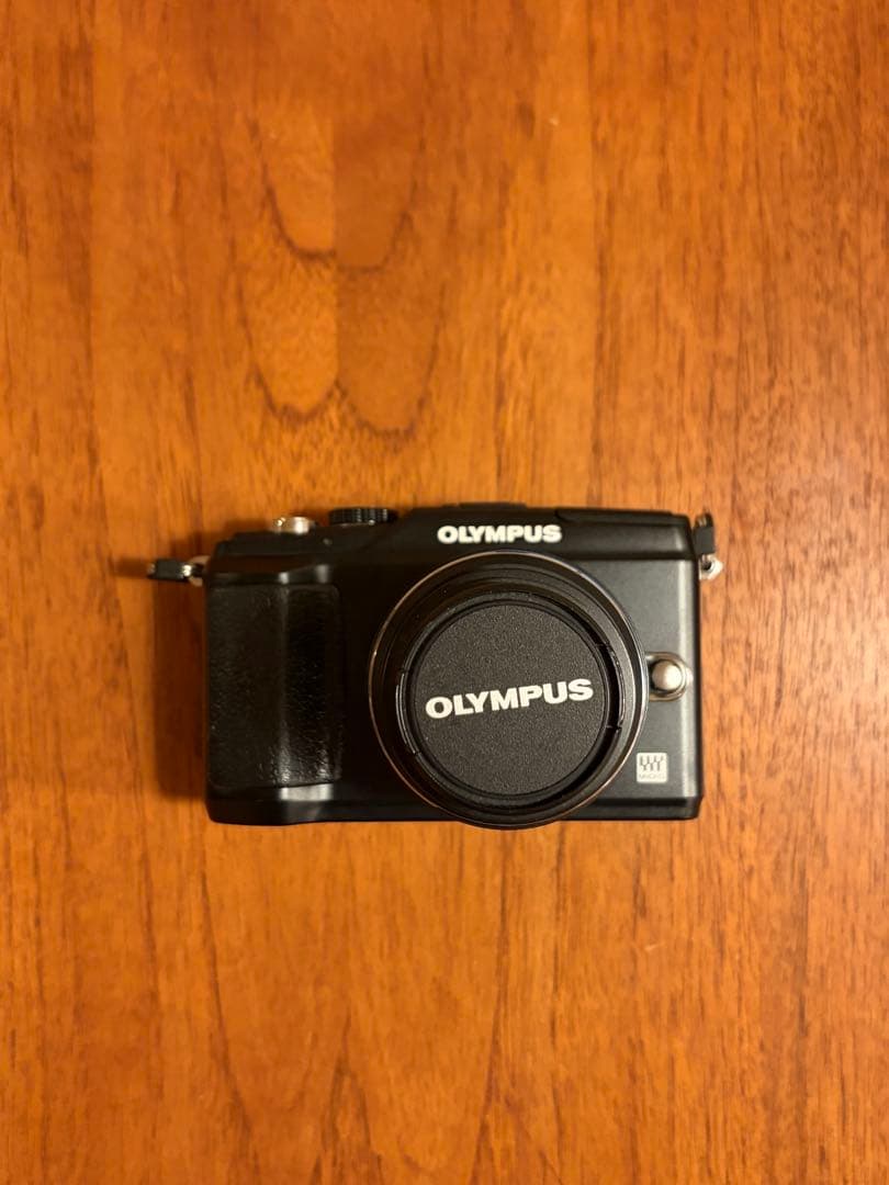 【OLYMPUS】 PEN E-PL2 ブラック