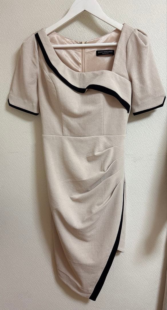 ジャンマクレーン アシメントリー 膝丈 ドレス