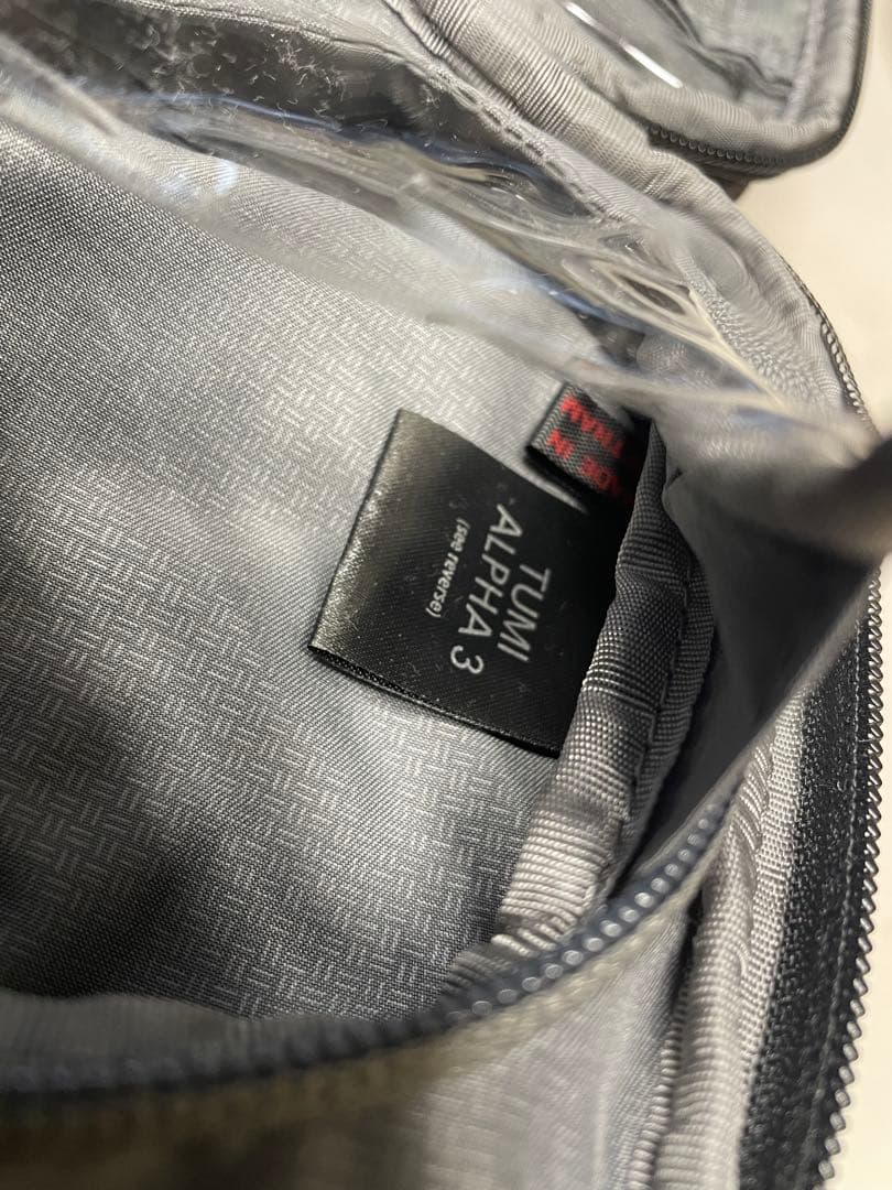 TUMI トラベルポーチ￼