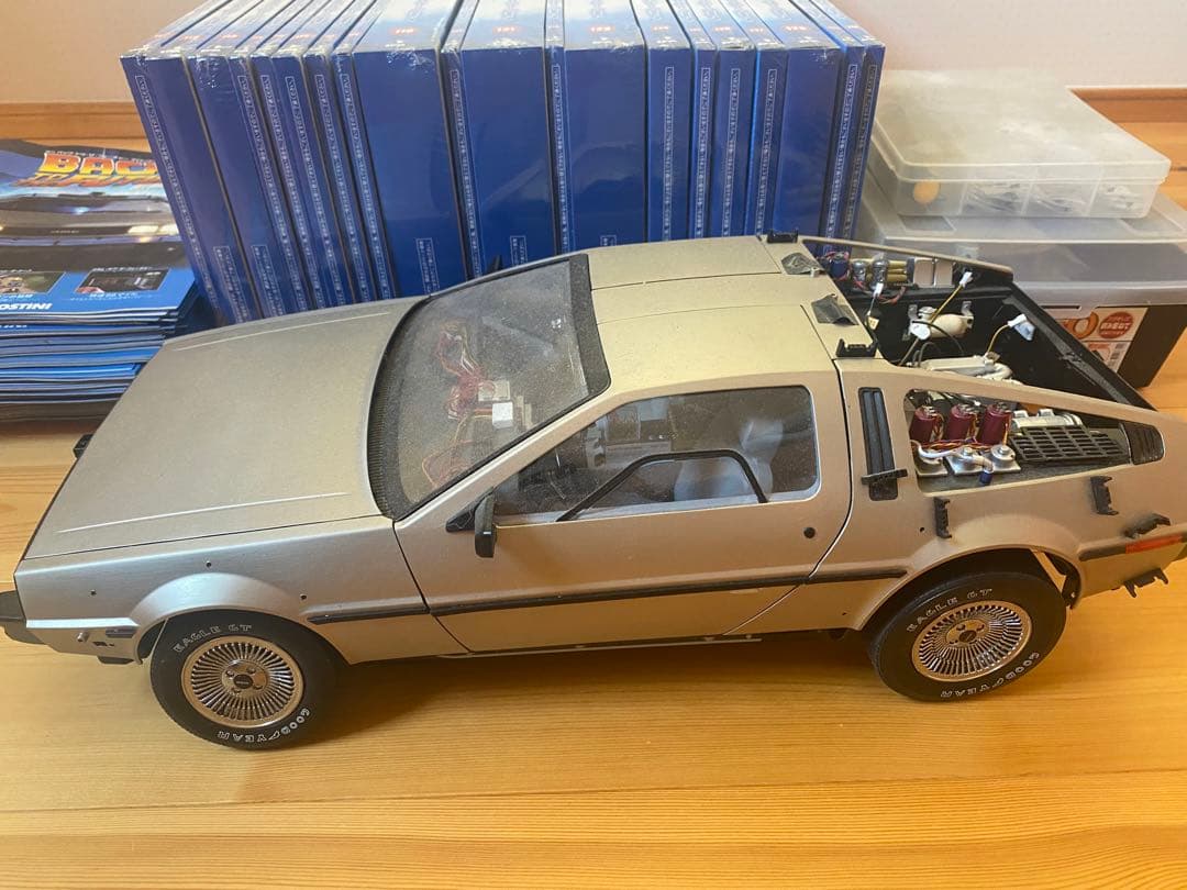 最終価格！DeAGOSTINI バックトゥーザ・フューチャー　デロリアン