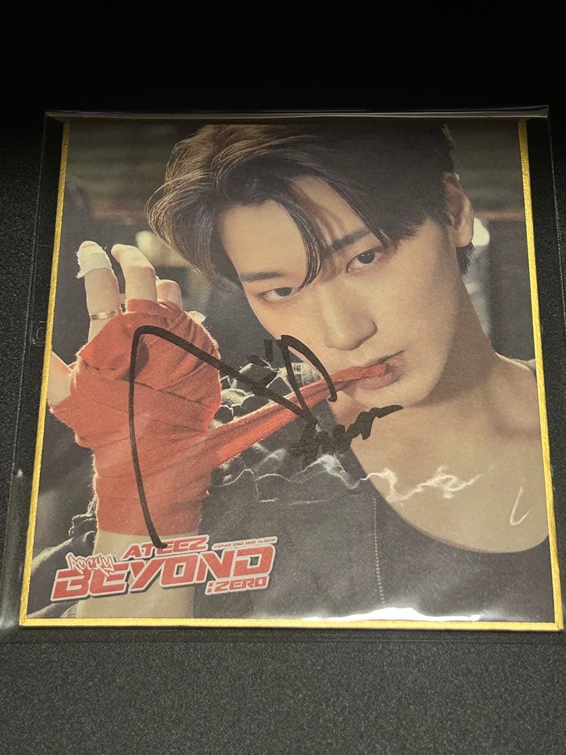 ATEEZ サンBEYOND ZERO 直筆サイン