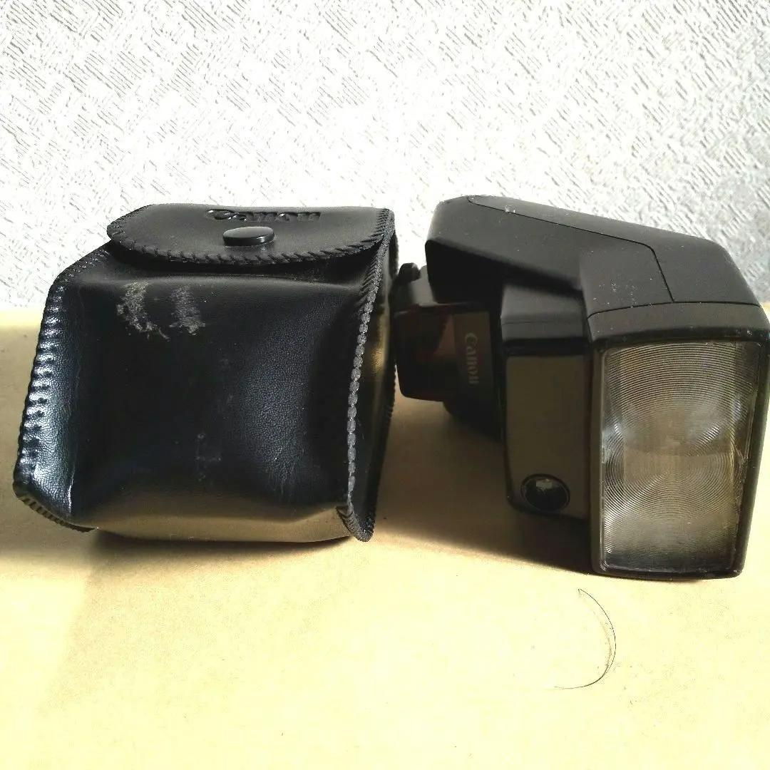 Canon EOS10 一眼レフ フィルムカメラ ケース、ストロボ、レンズフード